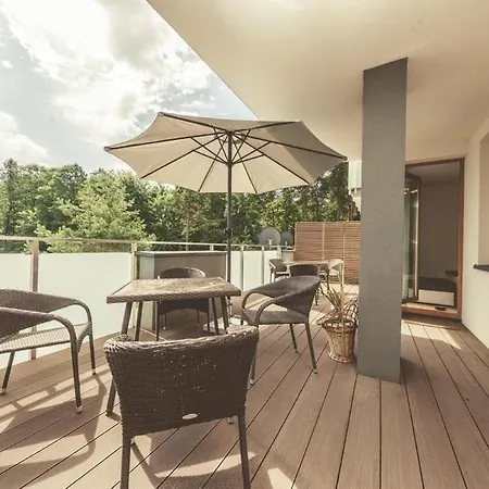 Sloneczny Apartament Z Duzym Tarasem Tuz Przy Lesie Apartamento Ełk